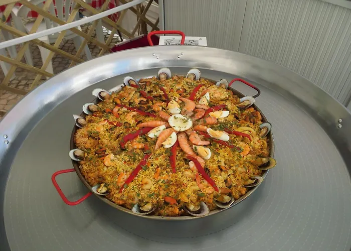 Отель Atlantica Сан-Мартинью-ду-Порту